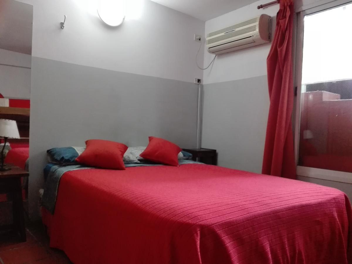 Charcas Hostel Buenos Aires Exterior photo