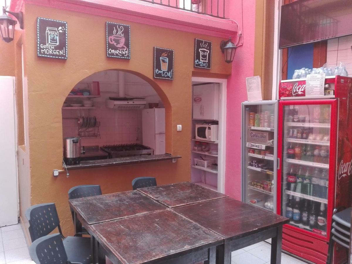 Charcas Hostel Buenos Aires Exterior photo