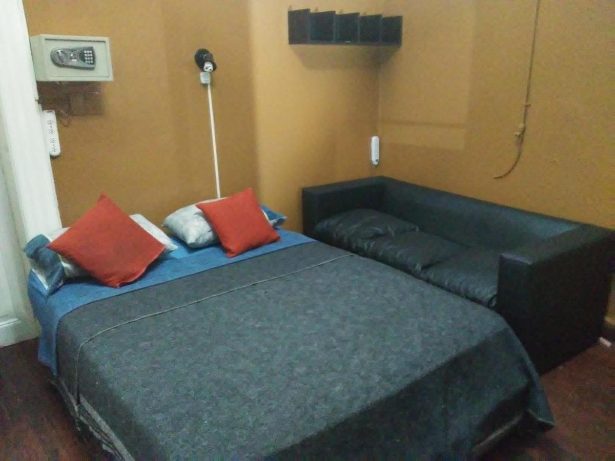 Charcas Hostel Buenos Aires Exterior photo